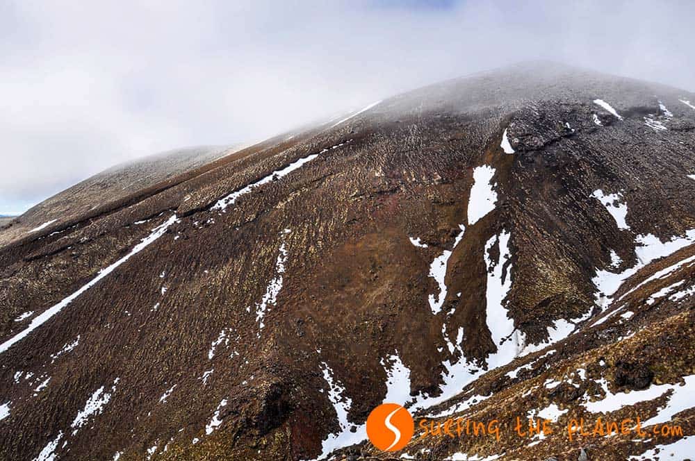 Dry Land in Tongariro Crossing Dry Land in Tongariro Crossing