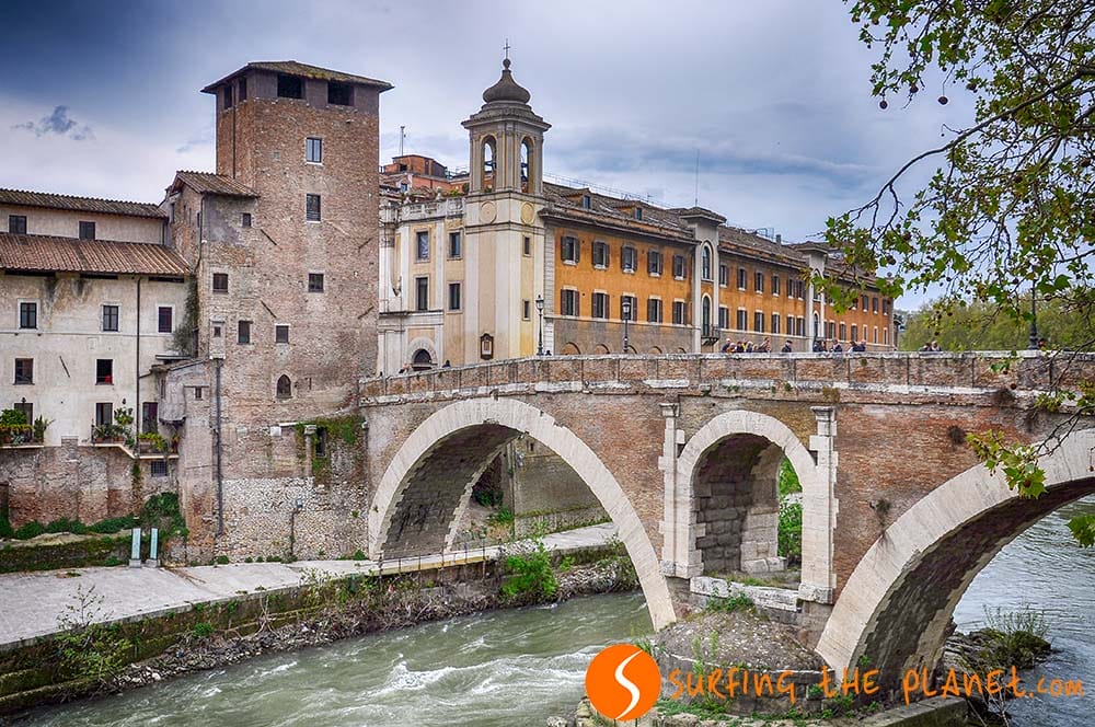 Tiber Island, Rome, Italy Tiber Island, Rome, Italy
