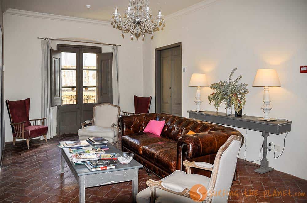 Cluc Hotel Relax Sofas