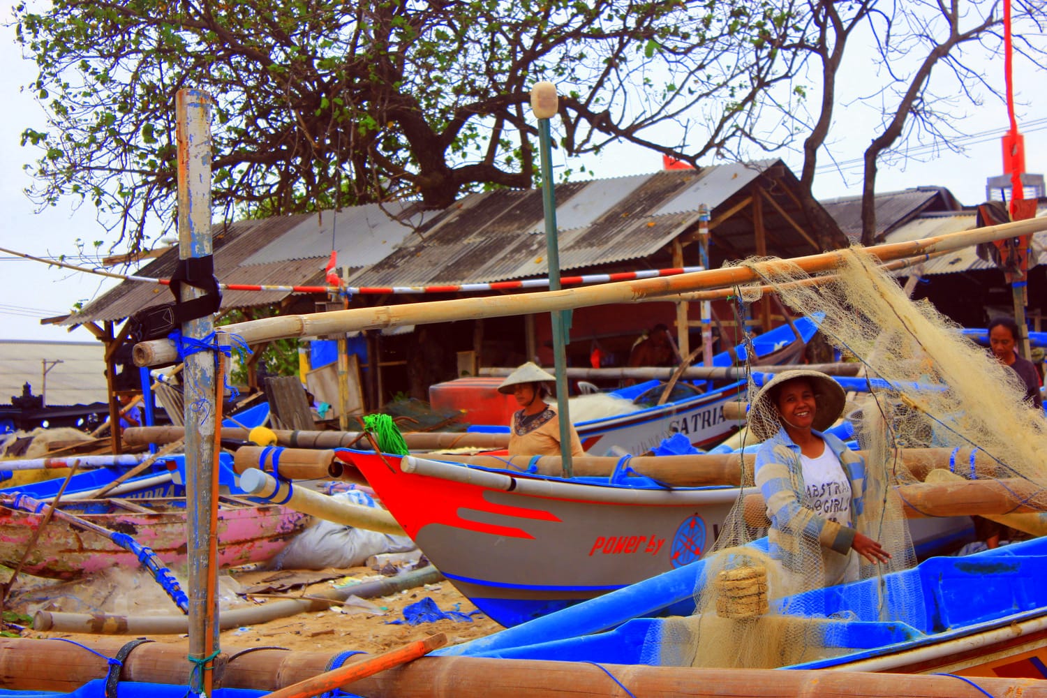 Exploring fish market in Bali (3)