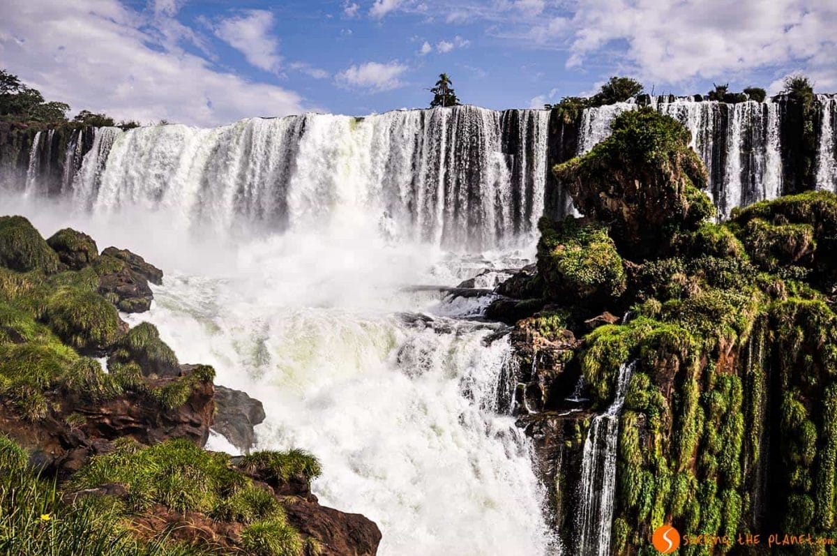 What to see in Iguazu Falls - San Martin Island Argentina