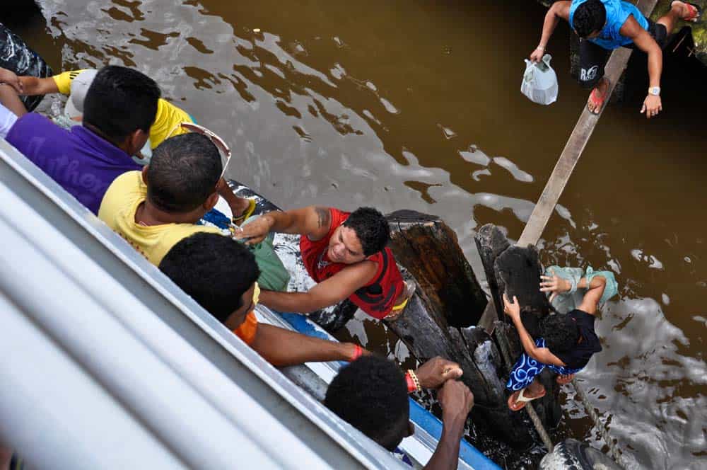 Venditori di frutta e pane