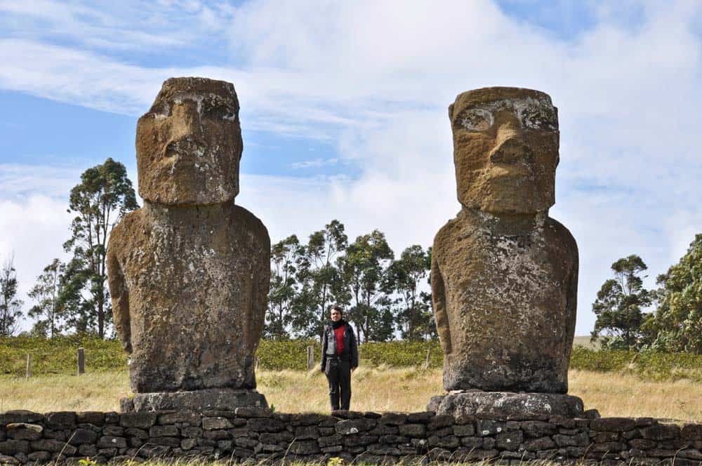 Moais Ahu Tepeu, isla de Pascua, Chile Moais Ahu Tepeu, isla de Pascua, Chile