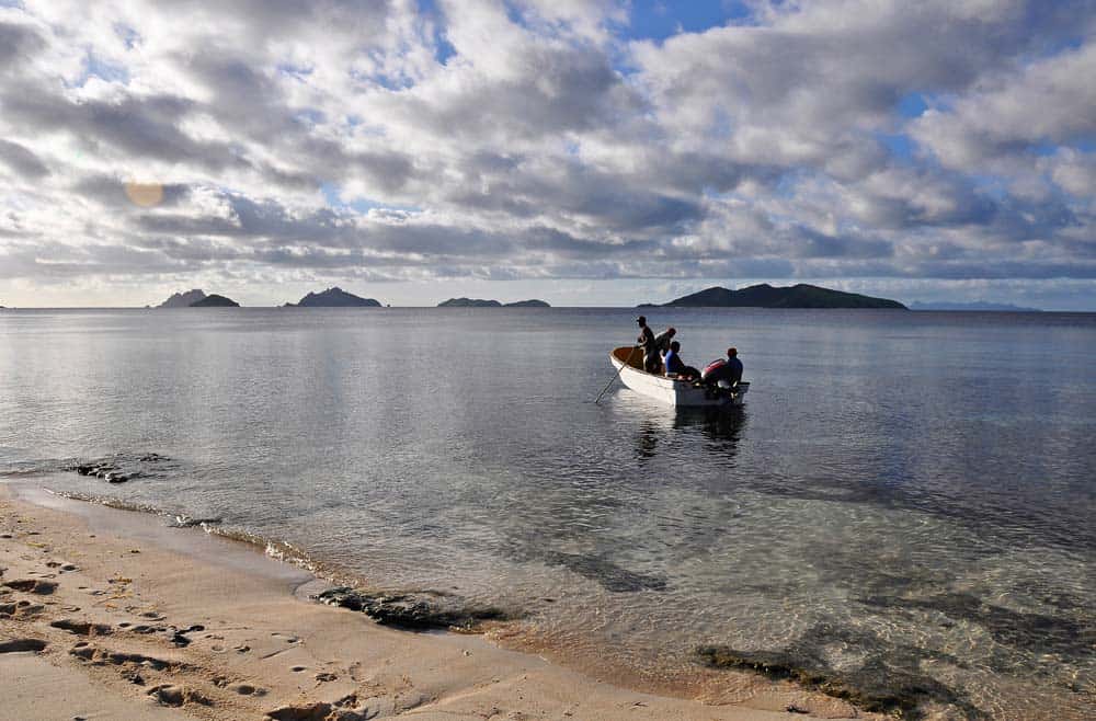 Persone delle isole figi pescando | Viaggiare a Figi