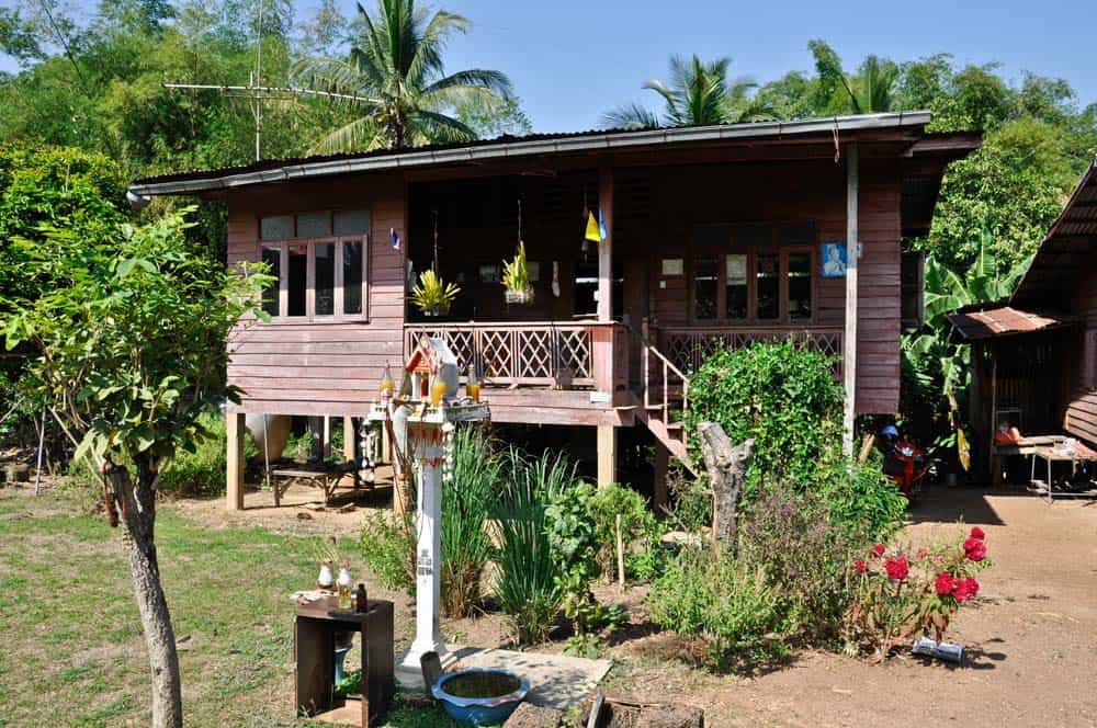 Si Satchanalai village