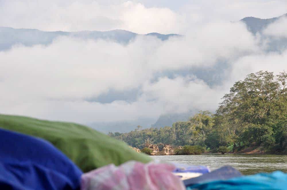Paesaggio lungo il fiume Nam Ou Paesaggio lungo il fiume Nam Ou