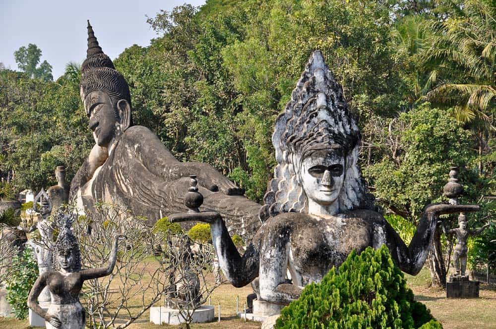 Buddha disteso nel Buddha Park Buddha disteso nel Buddha Park