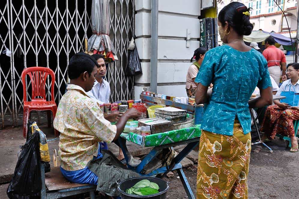 Vida en Yangon