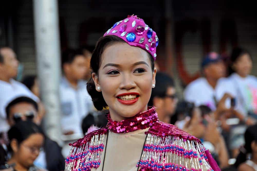Girl In Palarong Prambansa Festa Tradizionale Palarong Prambansa a Dumaguete| Viaggio Filippine