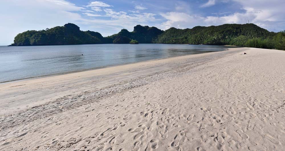 Playa de Tanjung Rhu, Langkawi, Malasia Playa de Tanjung Rhu, Langkawi, Malasia