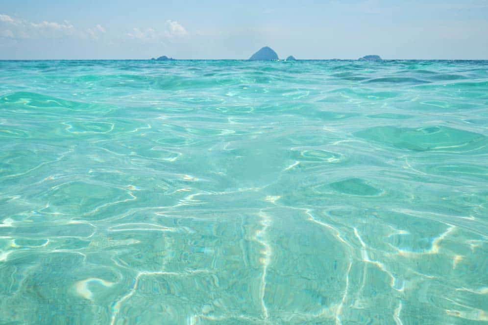 Acqua trasparente nell'isola di Perhentian Kecil, spiaggia Romantic | Viaggio in Malesia Acqua trasparente nell'isola di Perhentian Kecil, spiaggia Romantic | Viaggio in Malesia