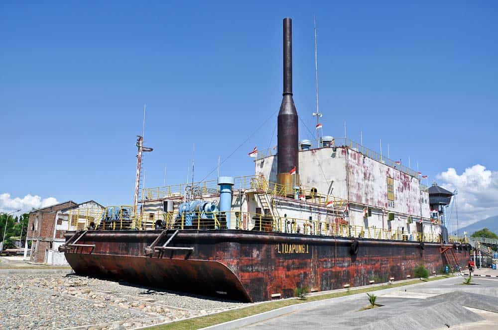 Naviera en la ciudad Nave nella città di Banda Aceh | Viaggio Indonesia