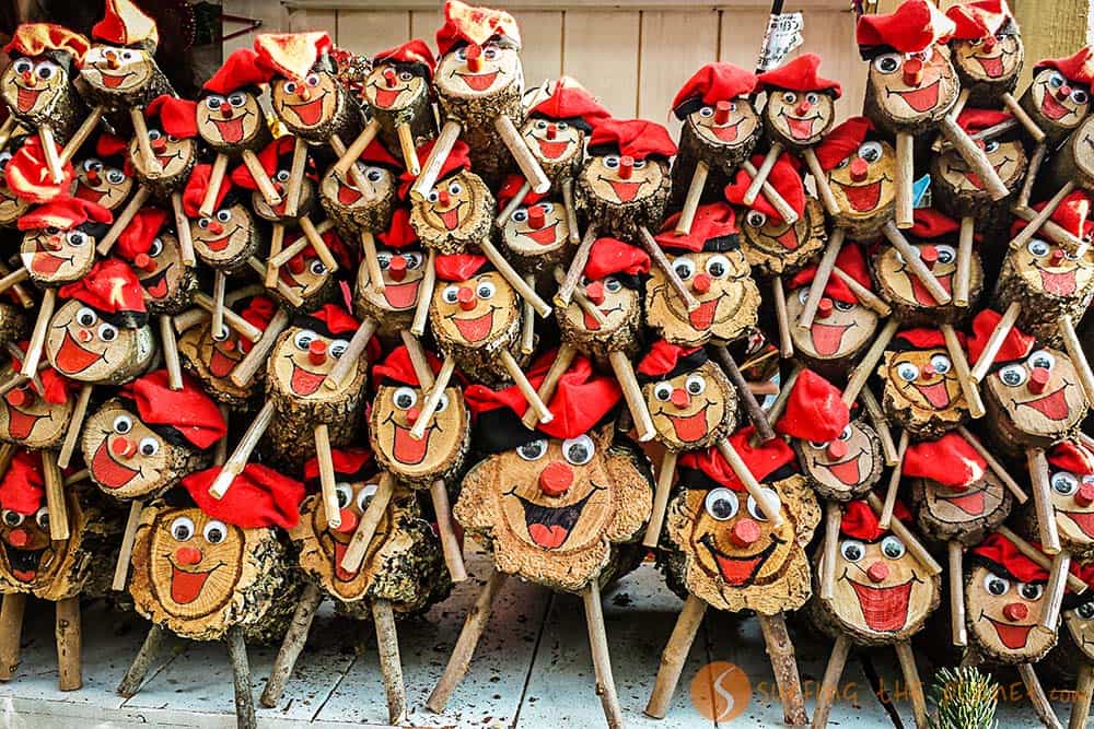 Tradiciones Navideñas en barcelona - Caga Tió