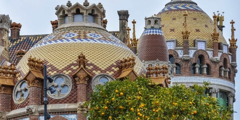 Techos de colores Hospital San Pau |que hacer en Barcelona