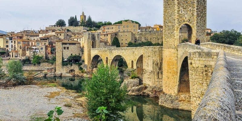 Puente medieval Besalu