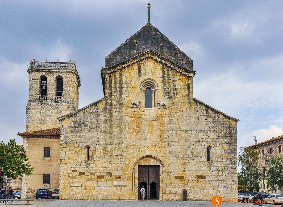 Monasterio Sant Pere, Besalú, Cataluña, España | Que ver en Besalú Monasterio Sant Pere, Besalú, Cataluña, España | Que ver en Besalú