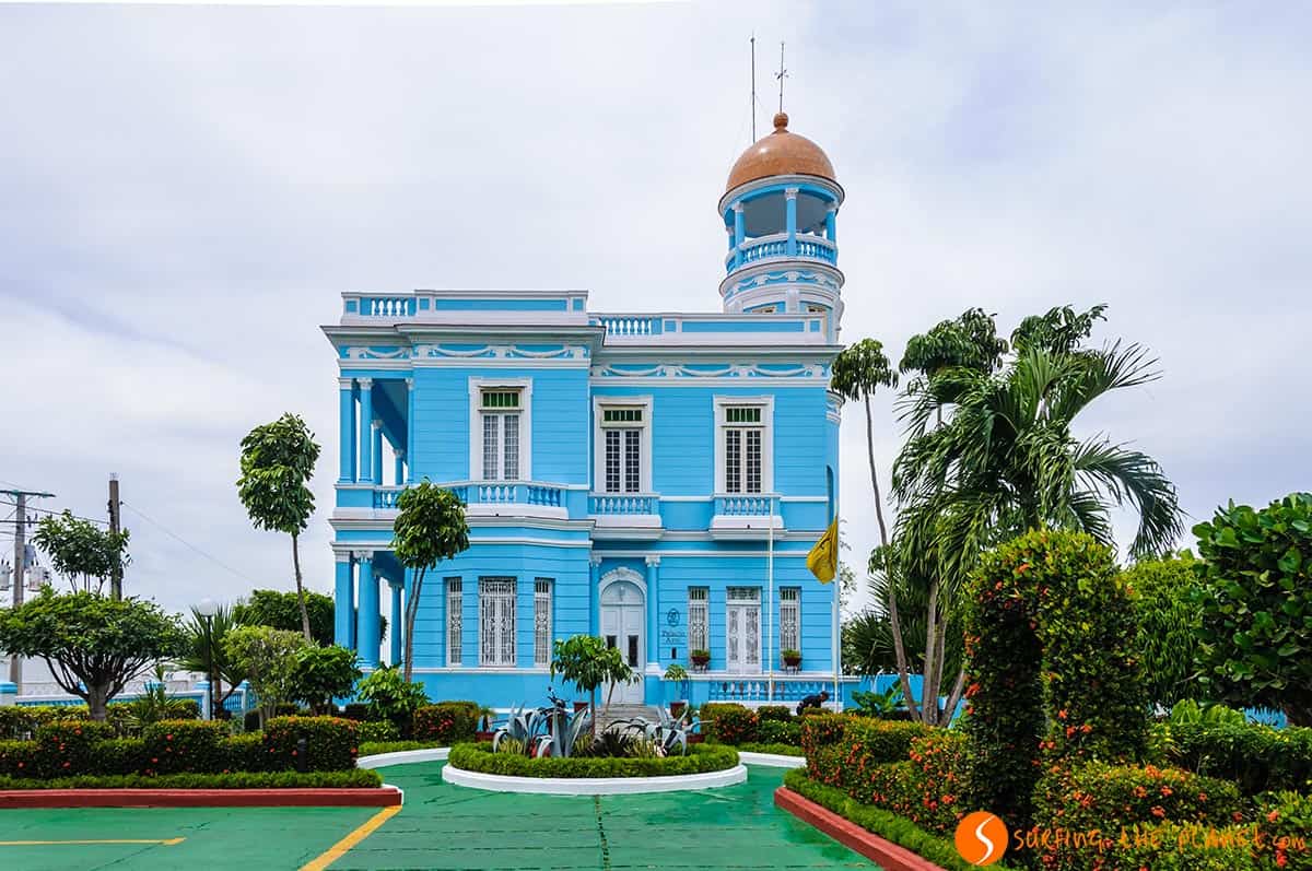 Hotel Palacio Azul, Cienfuegos, Cuba | Que ver en Cienfuegos Hotel Palacio Azul, Cienfuegos, Cuba | Que ver en Cienfuegos