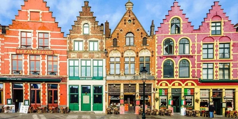 Que ver en Brujas en 2 días | Casas de color, Brujas, Bélgica