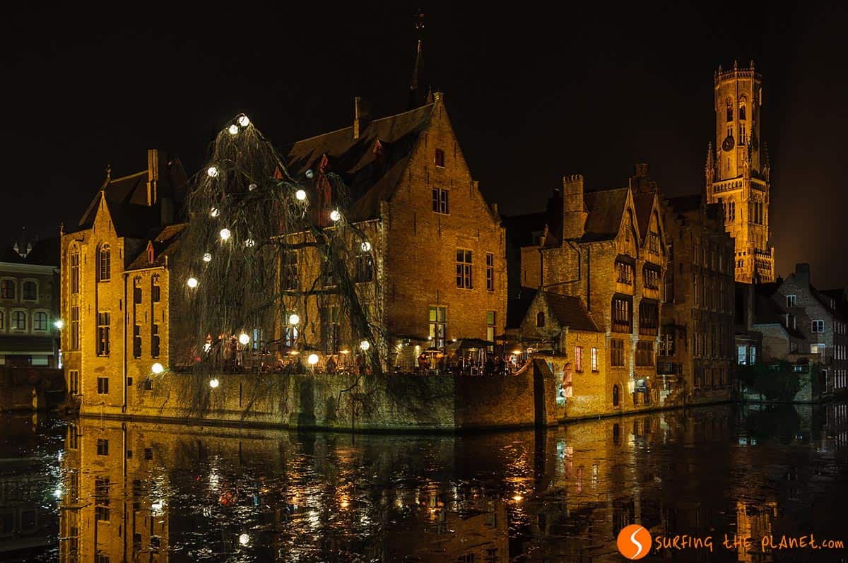 Muelle de Rosario de noche, Brujas, Belgica | Qué ver y hacer en Brujas en 2 días Muelle de Rosario de noche, Brujas, Belgica | Qué ver y hacer en Brujas en 2 días
