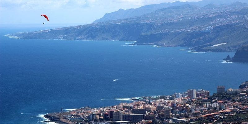 Vistas del Puerto de la Cruz, Tenerife, España