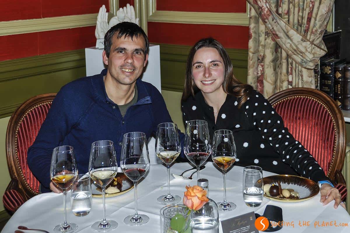 cenando en el restaurante, hotel Heritage, Brujas