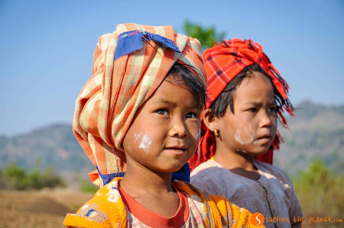Chicos, Trekking hacia Inle Lake, Myanmar Chicos, Trekking hacia Inle Lake, Myanmar