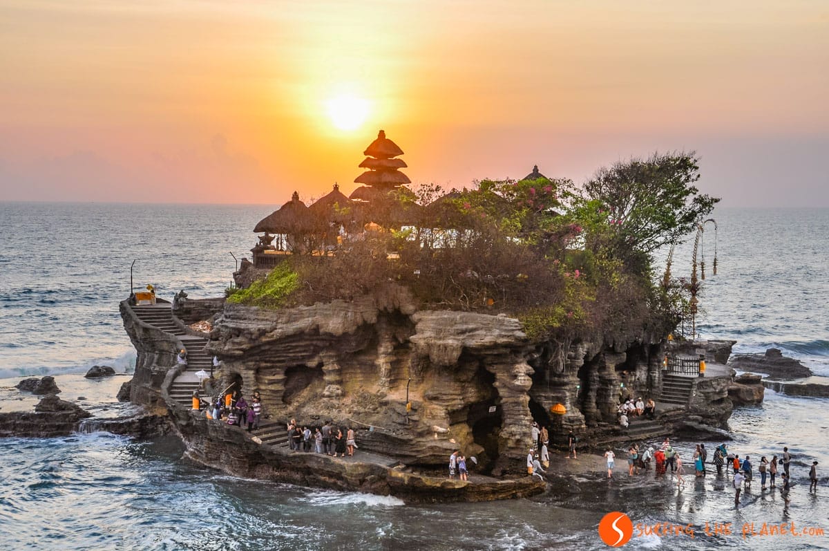 Tramonto, Tempio Tanah Lot, Bali | Cosa fare a Bali in 7 giorni