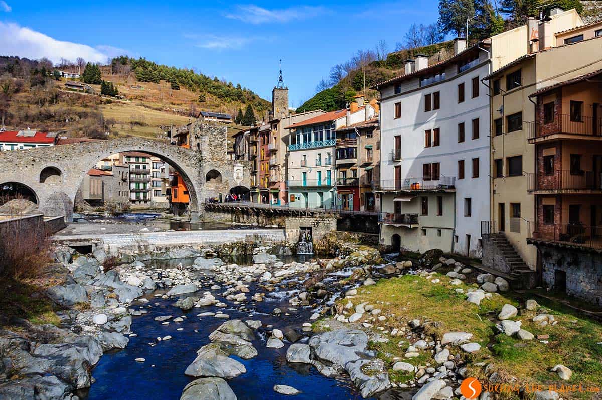 Puente de piedra, Camprodón, Cataluña Puente de piedra, Camprodón, Cataluña