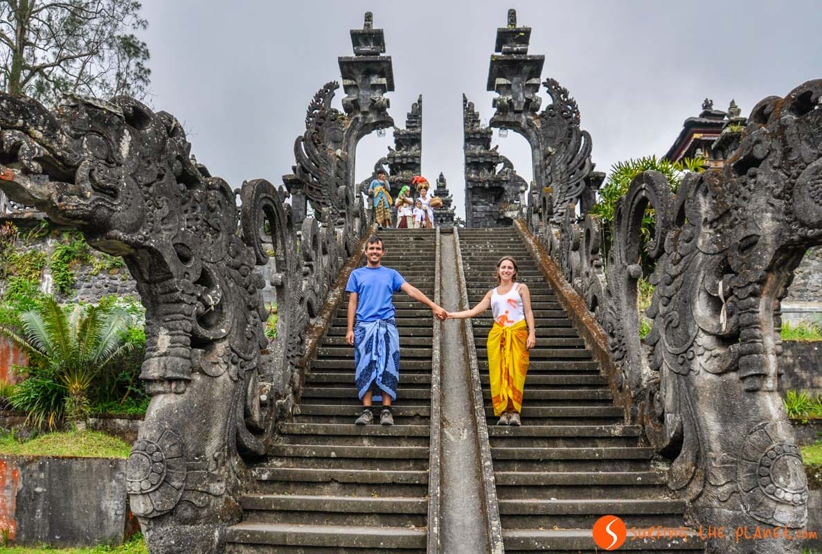 Scalinata, Tempio Besakih, Bali | Cosa vedere a Bali in una settimana