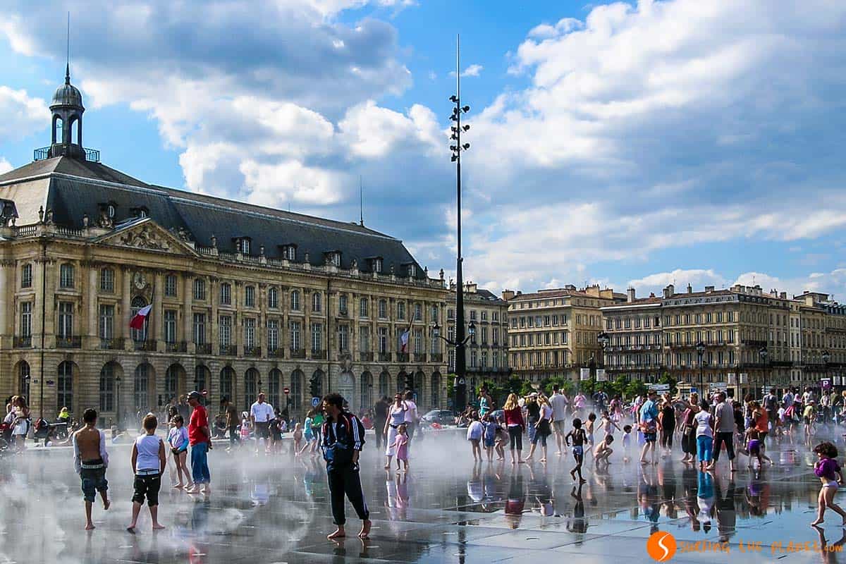 Water Mirror, Bordeaux, France | 12 Things to do in Bordeaux in 1 day Water Mirror, Bordeaux, France | 12 Things to do in Bordeaux in 1 day