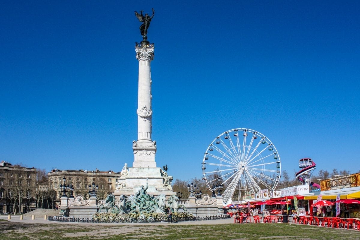 Place de Quinconces, Bordeaux, France | Things to do in Bordeaux Place de Quinconces, Bordeaux, France | Things to do in Bordeaux