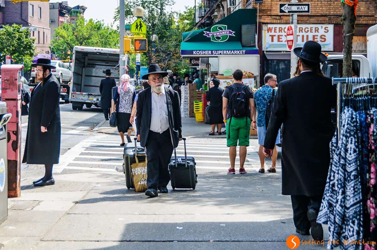 Barrio judio en Williamsburg, Brooklyn, Nueva York | Excursión de contrastes en Nueva York Barrio judio en Williamsburg, Brooklyn, Nueva York | Excursión de contrastes en Nueva York