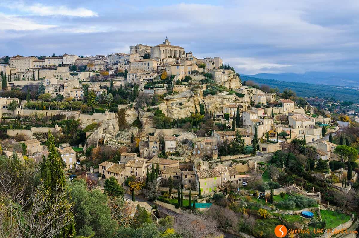 Cómo alquilar coche en Francia | Panorámico de Gordes, Provenza, Francia Cómo alquilar coche en Francia | Panorámico de Gordes, Provenza, Francia