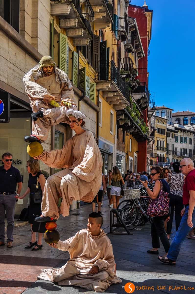 Via Mazzini, Verona, Italia | Verona in un giorno