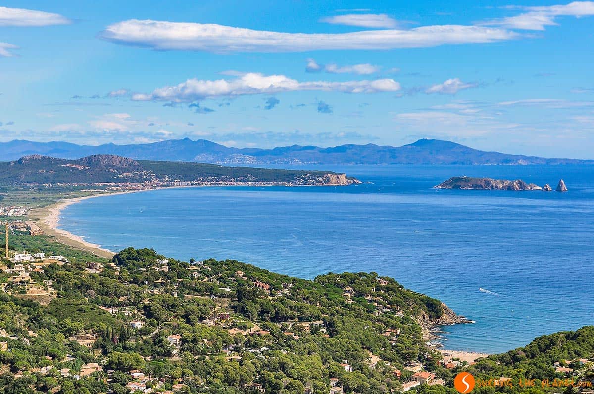 Vistas desde Begur, Costa Brava | Pueblos de Costa Brava con encanto Vistas desde Begur, Costa Brava | Pueblos de Costa Brava con encanto