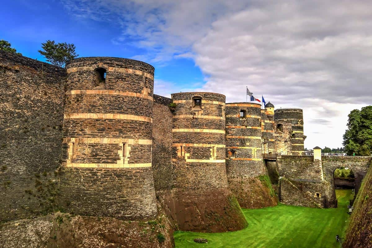 Muro, Castillo de Angers, Valle del Loira, Francia | Castillos del Loira Muro, Castillo de Angers, Valle del Loira, Francia | Castillos del Loira