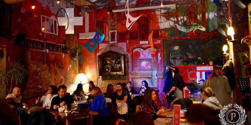 Noche, Púder, Budapest