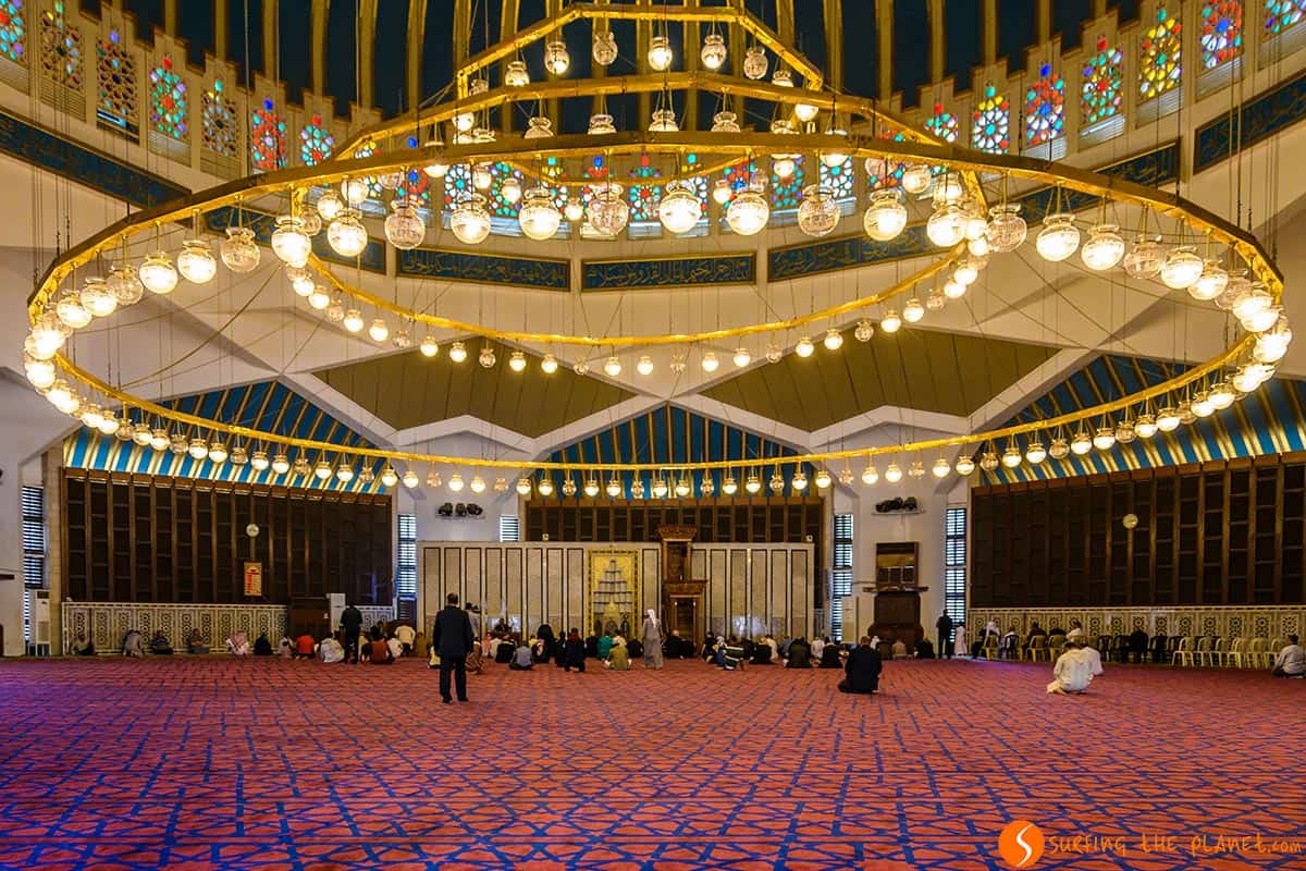 Interior, Mezquita Azul, Ammán, Jordania | Qué ver en Ammán en 1 día Interior, Mezquita Azul, Ammán, Jordania | Qué ver en Ammán en 1 día