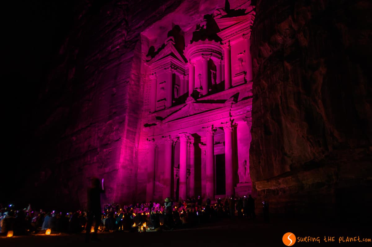 Luces de noche, Petra, Jordania Luces de noche, Petra, Jordania