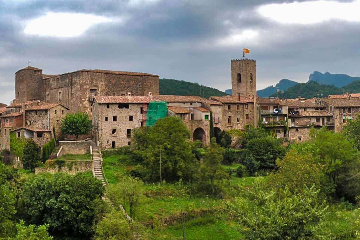 Santa Pau, La Garrotxa, Cataluña | Qué hacer en La Garrotxa Santa Pau, La Garrotxa, Cataluña | Qué hacer en La Garrotxa