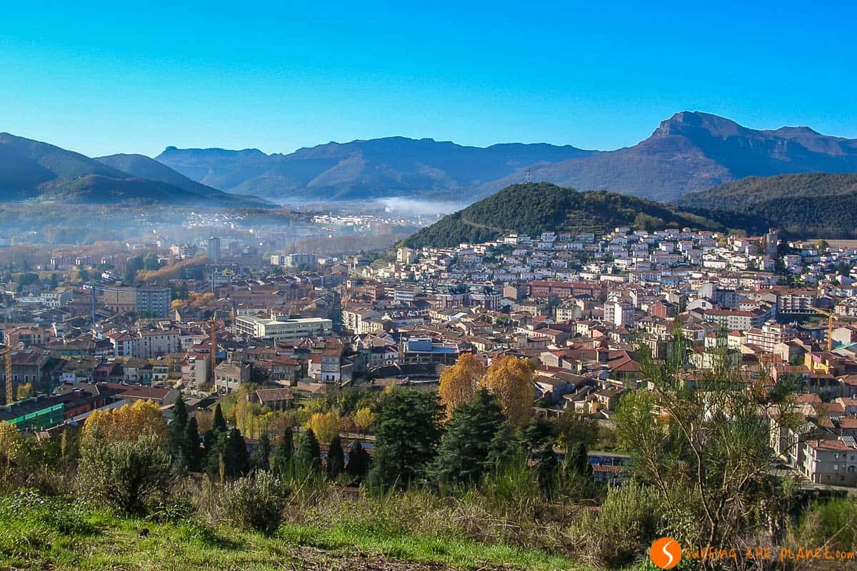 Vistas desde Olot, La Garrotxa, Cataluña | Qué visitar en la Garrotxa Vistas desde Olot, La Garrotxa, Cataluña | Qué visitar en la Garrotxa