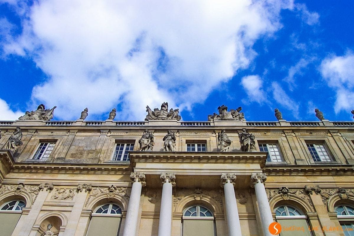 Fachada, Palacio de Versalles, París, Francia | Las mejores excursiones desde París Fachada, Palacio de Versalles, París, Francia | Las mejores excursiones desde París