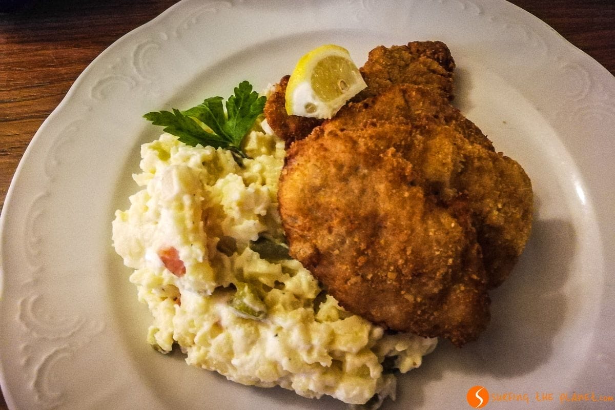 Schnitzel, Praga, República Checa | Donde comer en Praga bien y barato Schnitzel, Praga, República Checa | Donde comer en Praga bien y barato