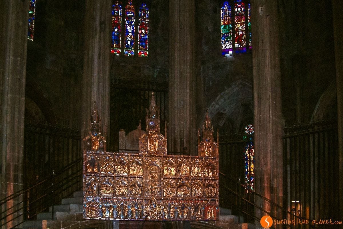 Interior de Catedral de Santa María, Girona, Cataluña, España