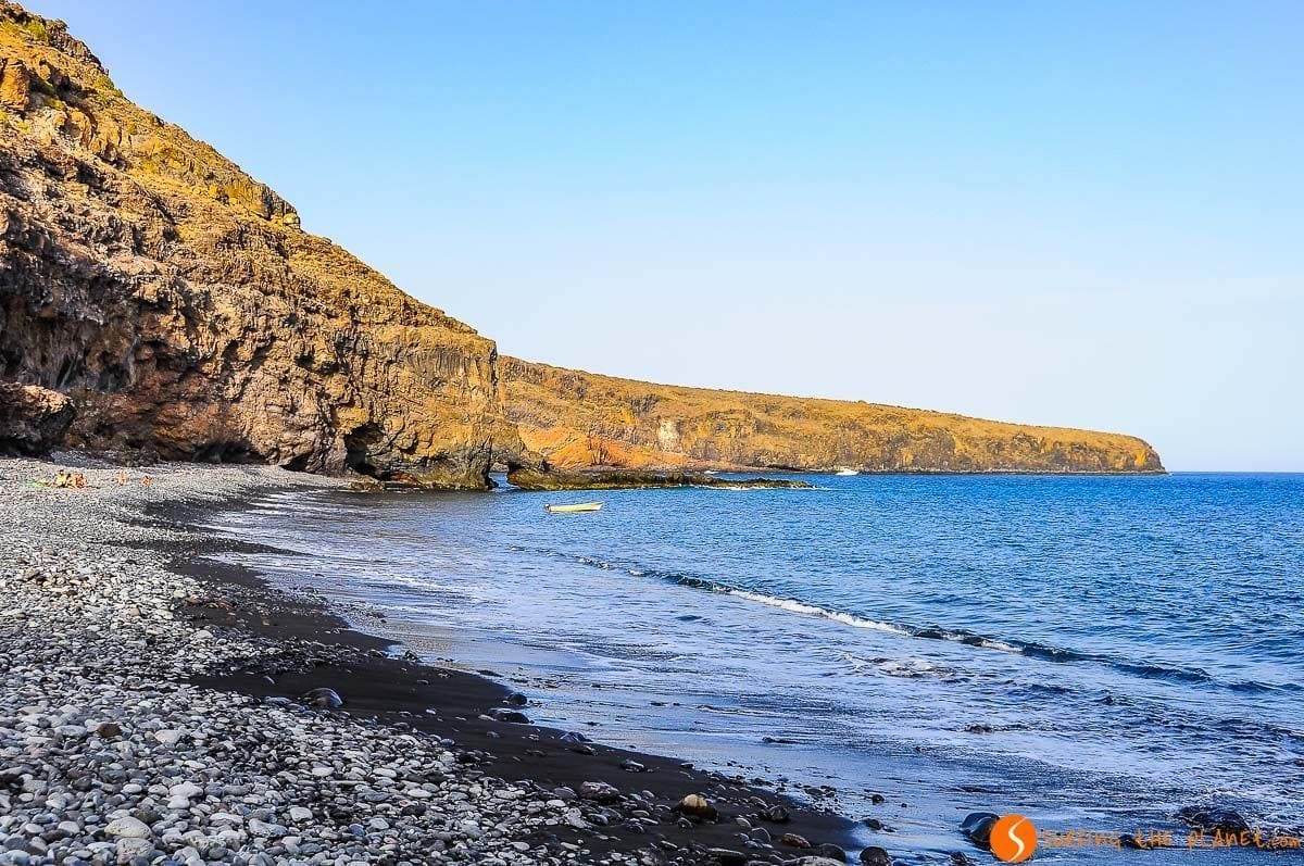 Playa del Medio, La Gomera, Islas Canarias, España | Qué ver y hacer en La Gomera en 3 días Playa del Medio, La Gomera, Islas Canarias, España | Qué ver y hacer en La Gomera en 3 días