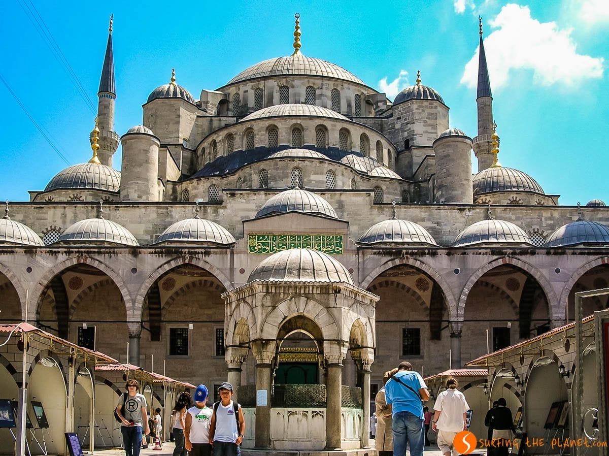Exterior de la Mezquita Azul, Estambul, Turquía | Que ver en Estambul en 4 días Exterior de la Mezquita Azul, Estambul, Turquía | Que ver en Estambul en 4 días