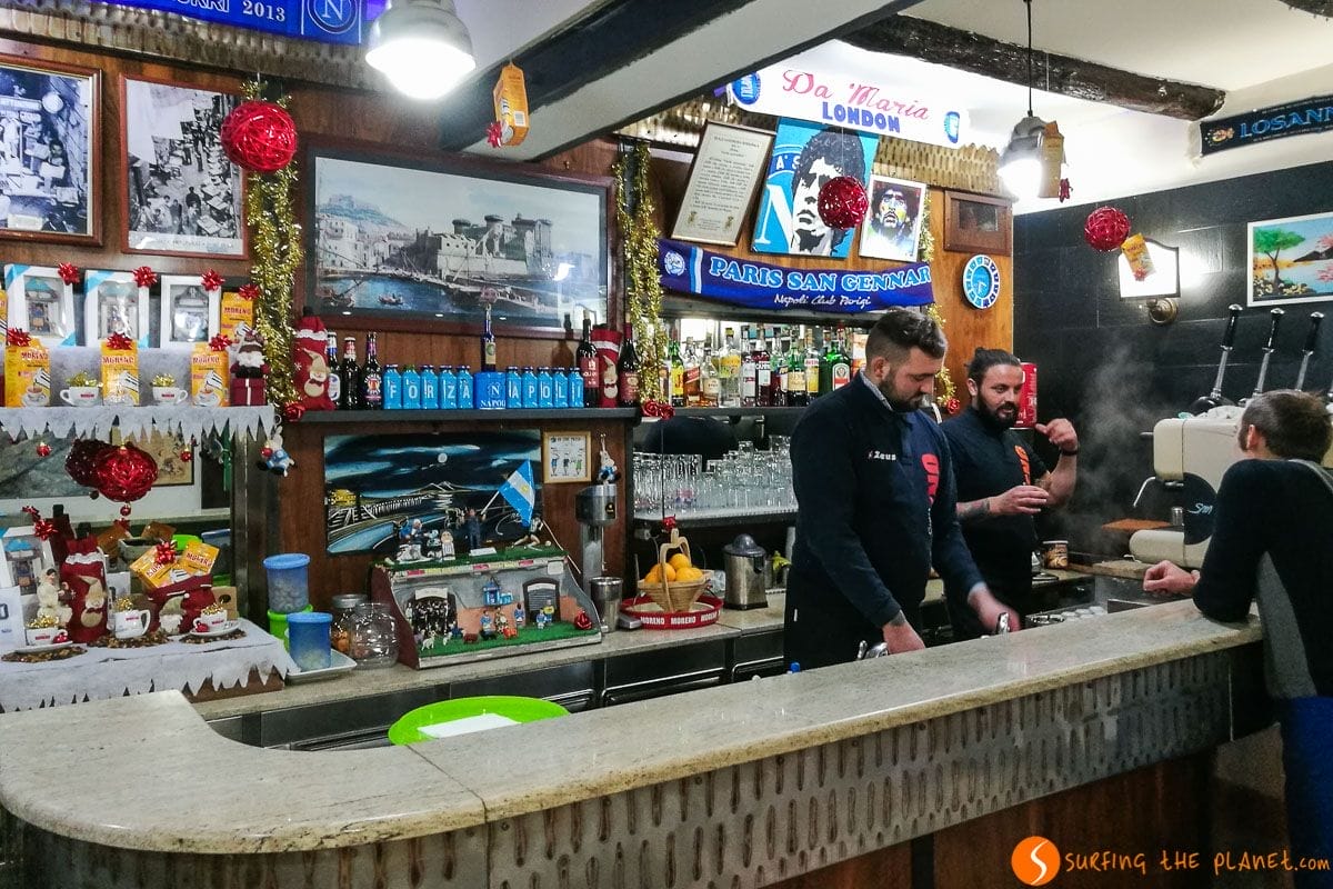 Café en bar Nilo, Nápoles, Italia | Qué y dónde comer en Nápoles Café en bar Nilo, Nápoles, Italia | Qué y dónde comer en Nápoles