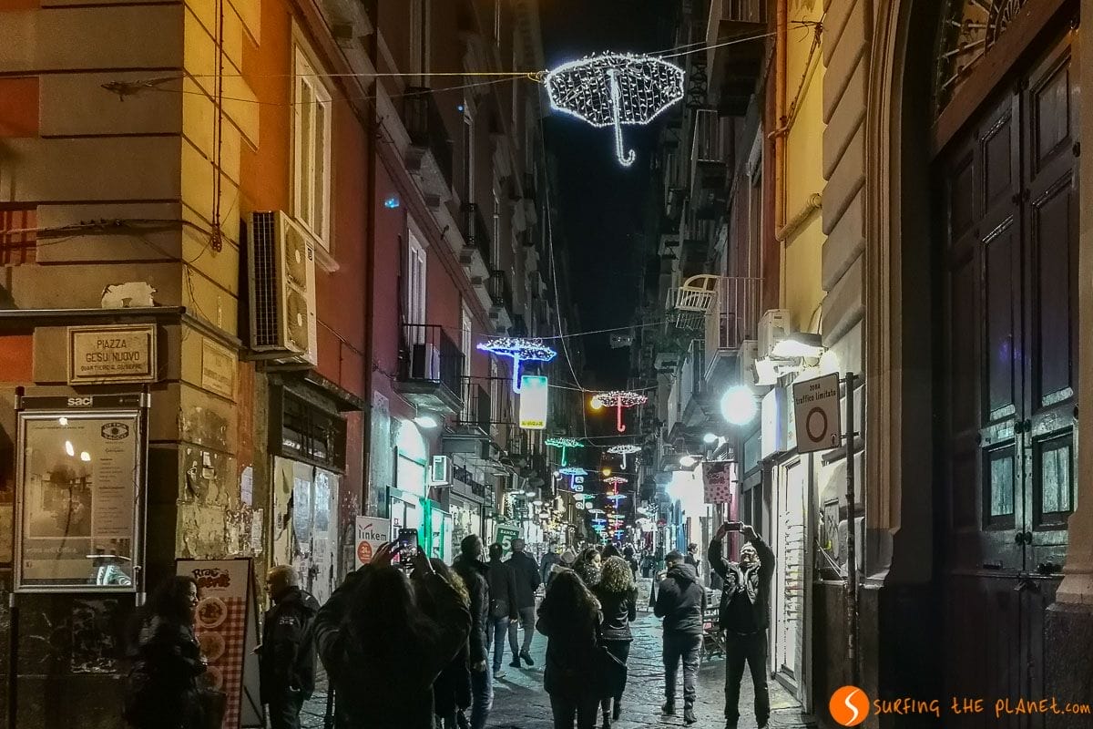 Spaccanapoli, Napoli, Italia | Cosa vedere a Napoli in 3 giorni Spaccanapoli, Napoli, Italia | Cosa vedere a Napoli in 3 giorni