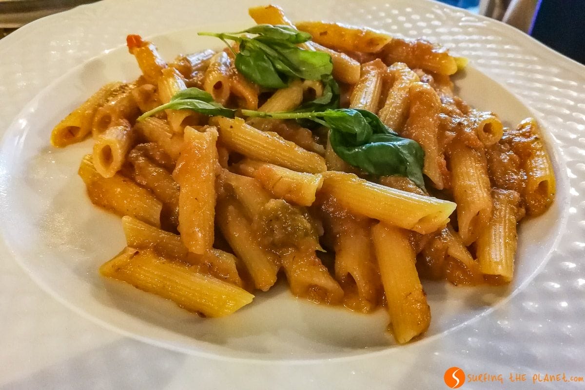 Pasta, Trattoria Campagnola, Nápoles, Italia | Dónde y qué comer barato en Nápoles Pasta, Trattoria Campagnola, Nápoles, Italia | Dónde y qué comer barato en Nápoles