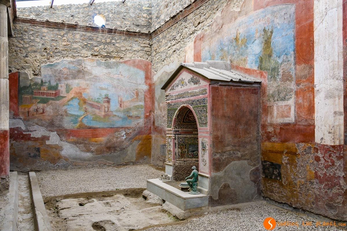 Casa de la Fuente Pequeña, Pompeya cerca de Nápoles, Italia Casa de la Fuente Pequeña, Pompeya cerca de Nápoles, Italia
